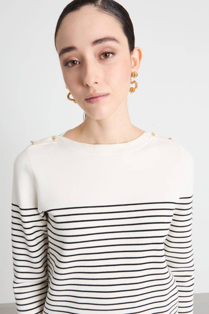 Shoulder-button jumper Intrend - 3