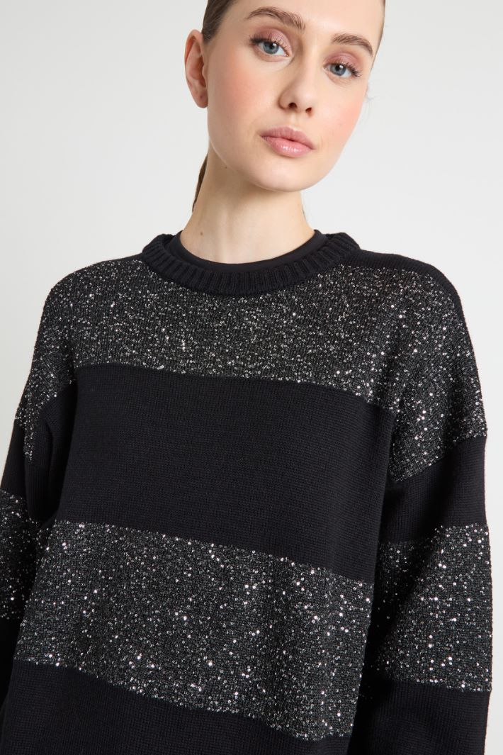 Sequin-embellished jumper Intrend - 3