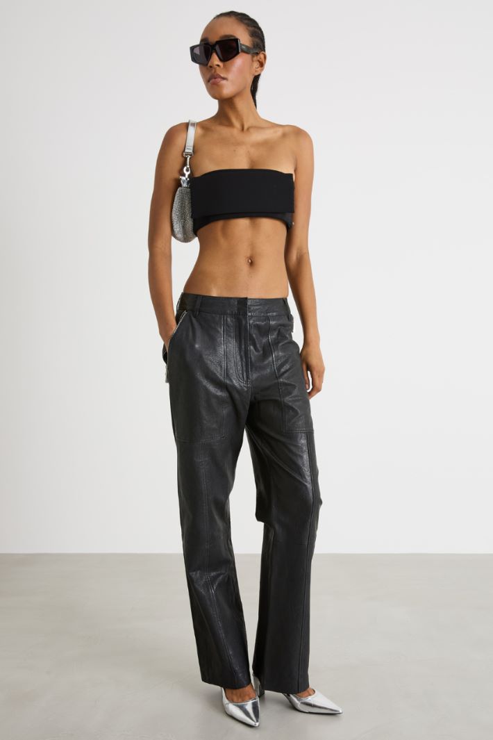 Topstitched leather trousers Intrend