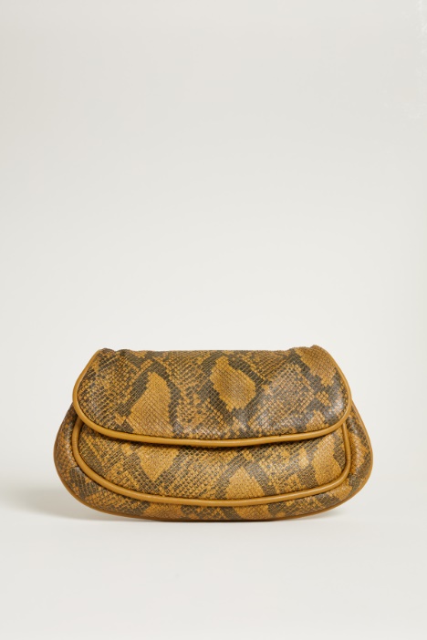 Padded nappa leather clutch Intrend