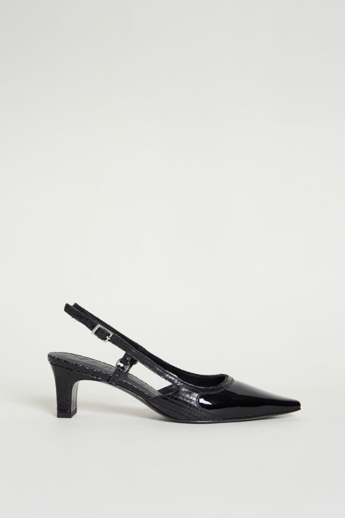 Leather slingbacks Intrend