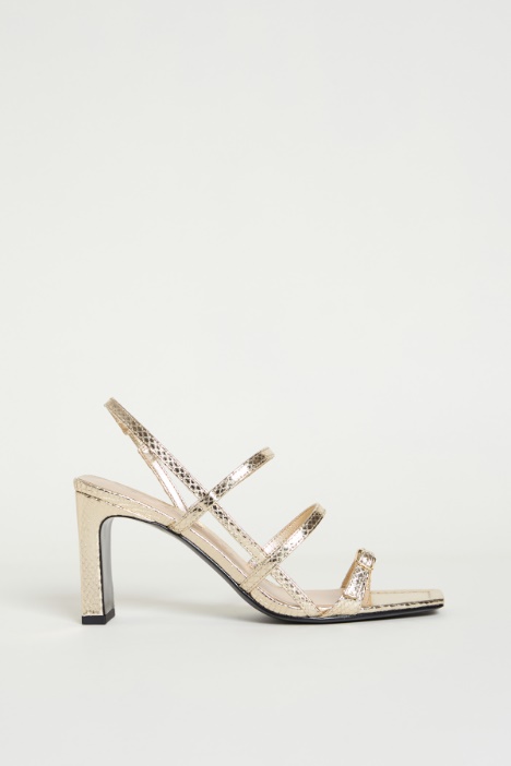 Laminate-coated fabric sandals Intrend