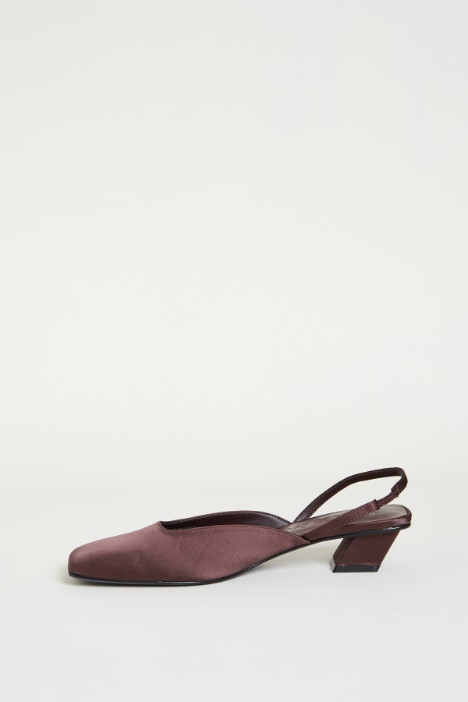Mules slingback in raso