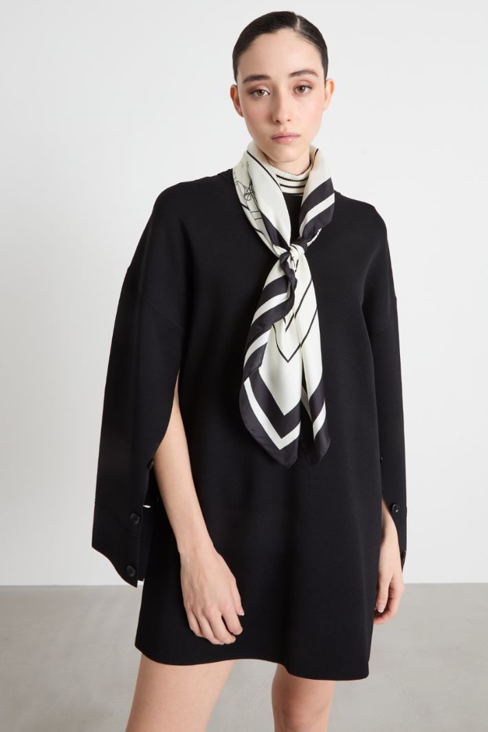 Foulard in twill di seta Intrend