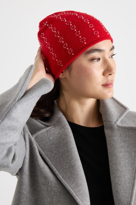 Beanie con ricami bijou
