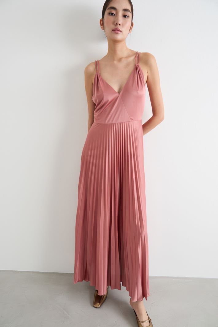 Plissé maxi dress Intrend - 2