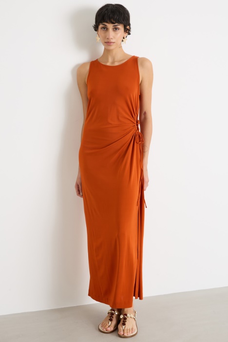 Slim-fit cut-out dress Intrend