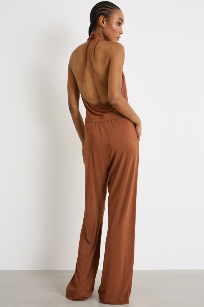 Flowing halter neck jumpsuit Intrend - 4