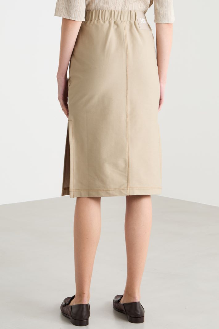 Side-Slit Midi Skirt Intrend - 4