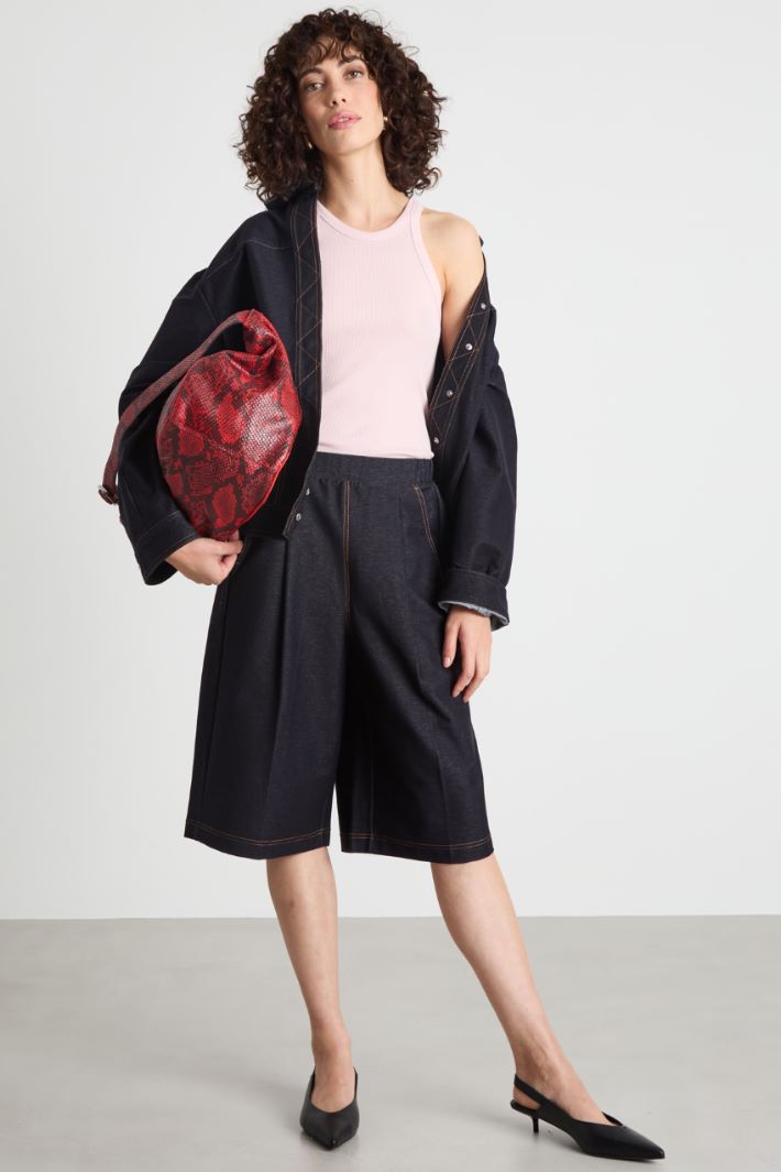 Elasticated-waist Bermuda shorts Intrend