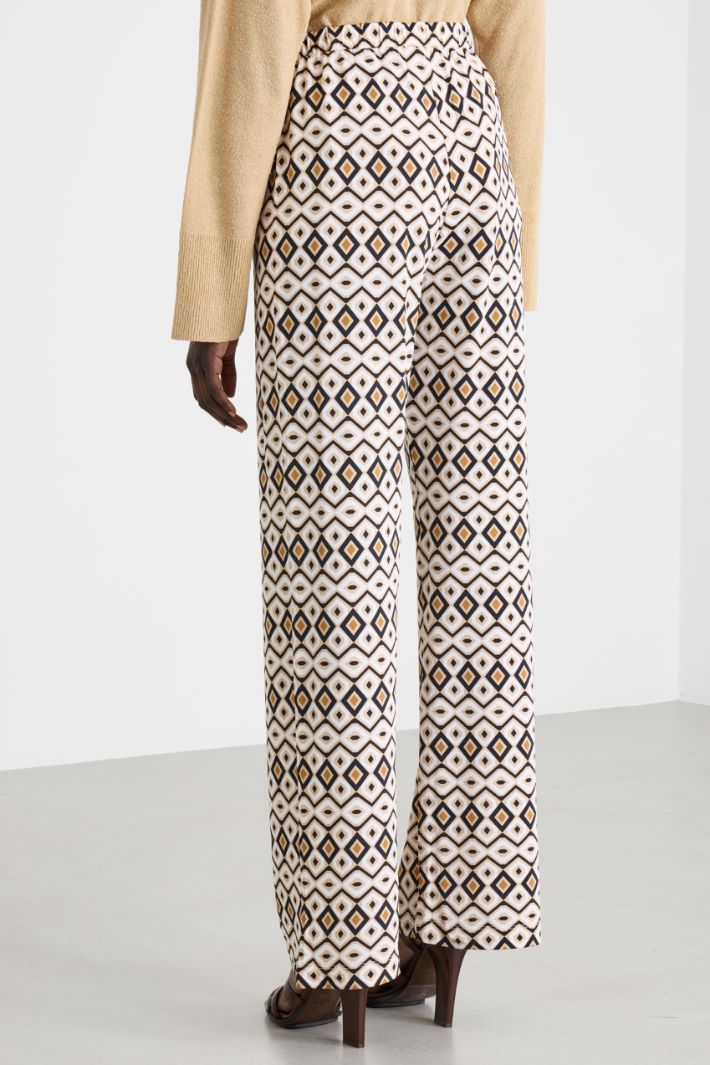 Patterned straight-leg jersey trousers Intrend - 4