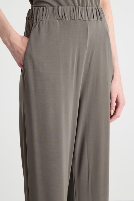 Pantalone con vita elasticizzata