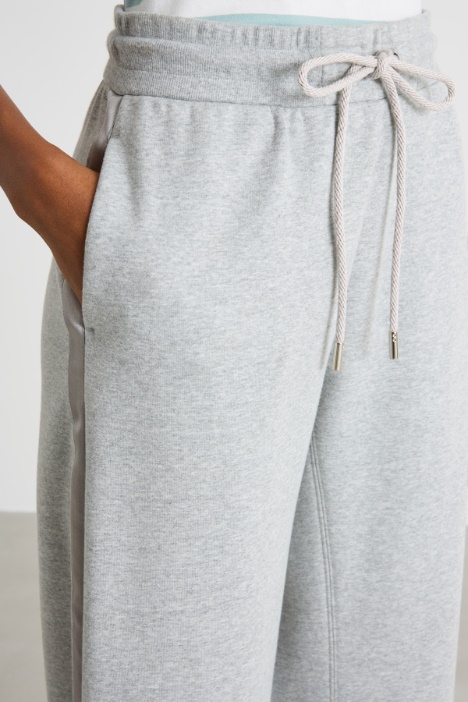 Pantalone ampio in felpa