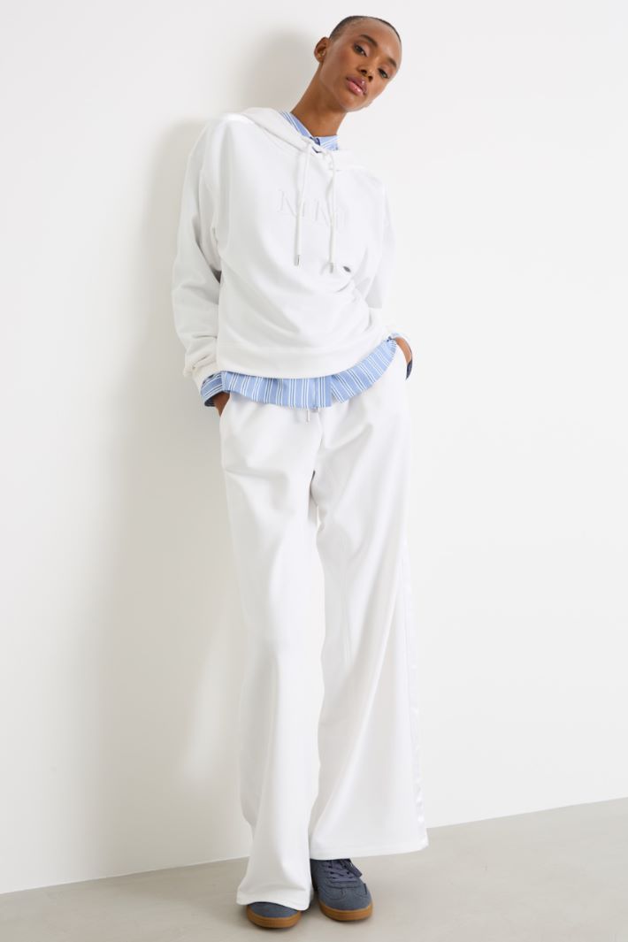 Felpa con cappuccio a coulisse Intrend