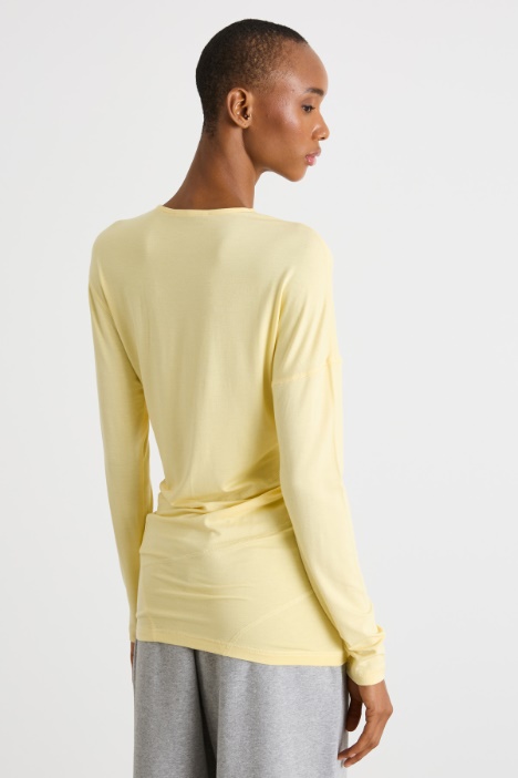 T-shirt con maniche a kimono