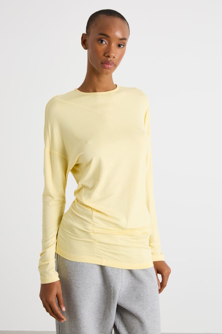 T-shirt con maniche a kimono Intrend - 2