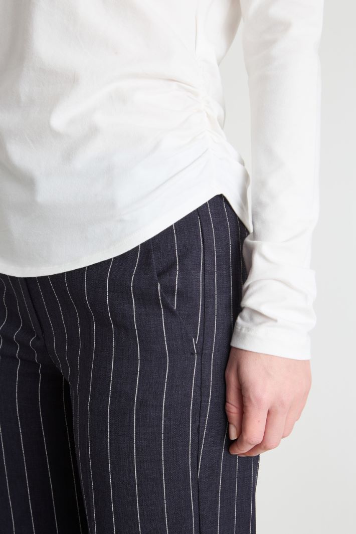 Draped T-shirt Intrend - 3