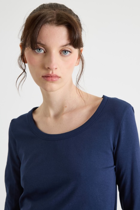 T-shirt con drappeggi