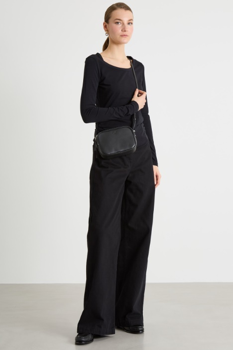 Camiseta con drapeados Intrend