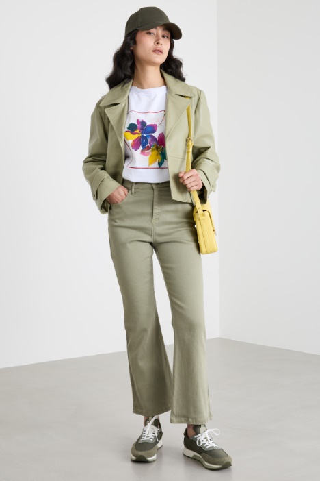 T-shirt in jersey con stampa e ricamo  Intrend