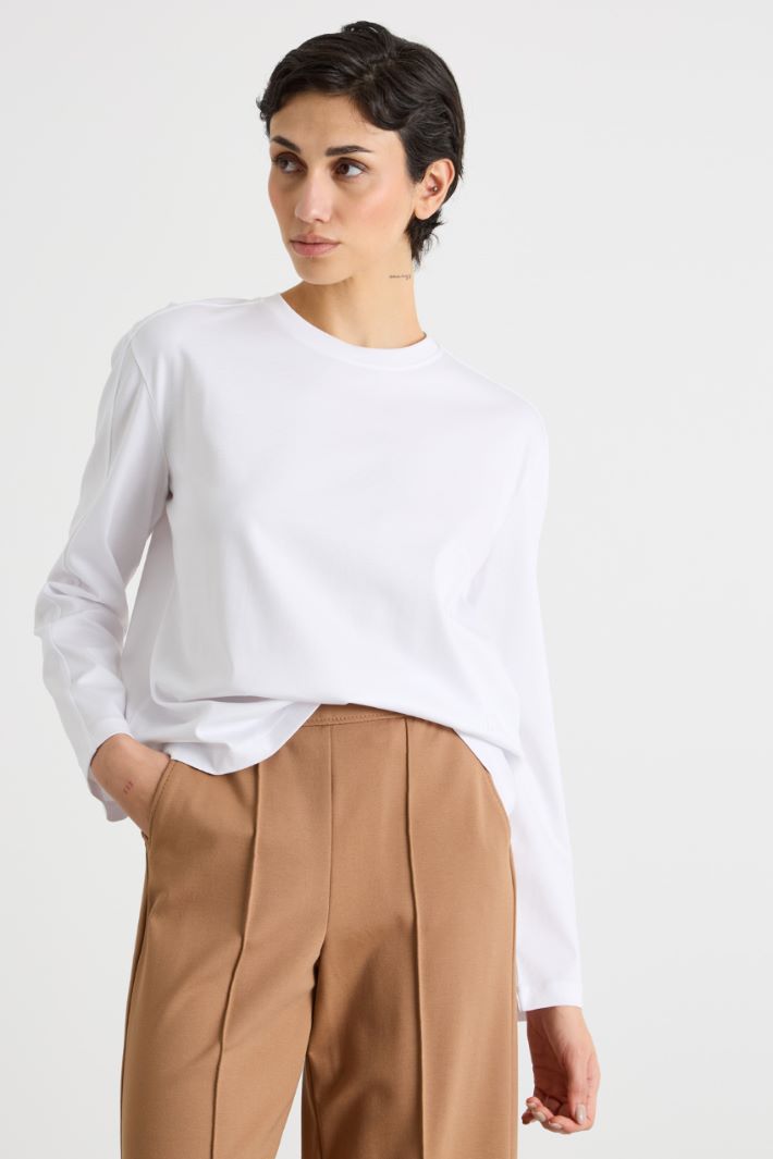 Printed and embroidered T-shirt Intrend - 2