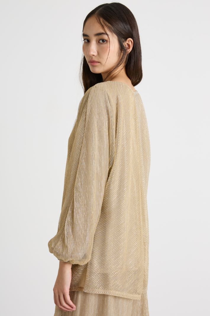 Top in tessuto laminato Intrend - 4