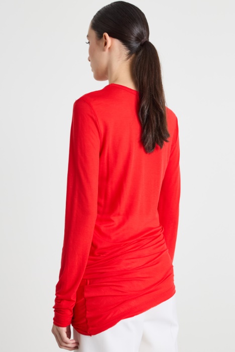 T-shirt asimmetrica