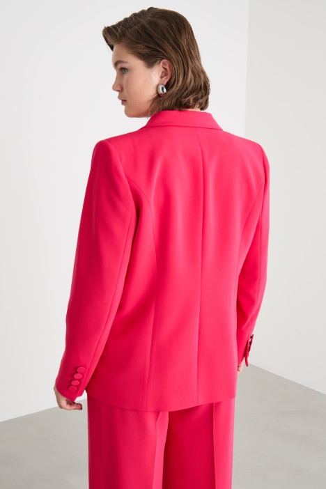 Blazer cruzado con botones forrados