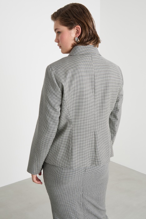 Giacca aderente con fantasia pied de poule