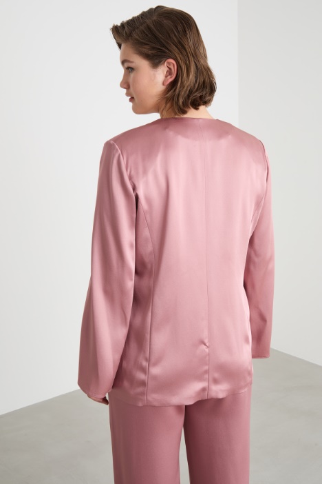Chaqueta de raso