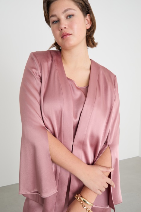 Chaqueta de raso