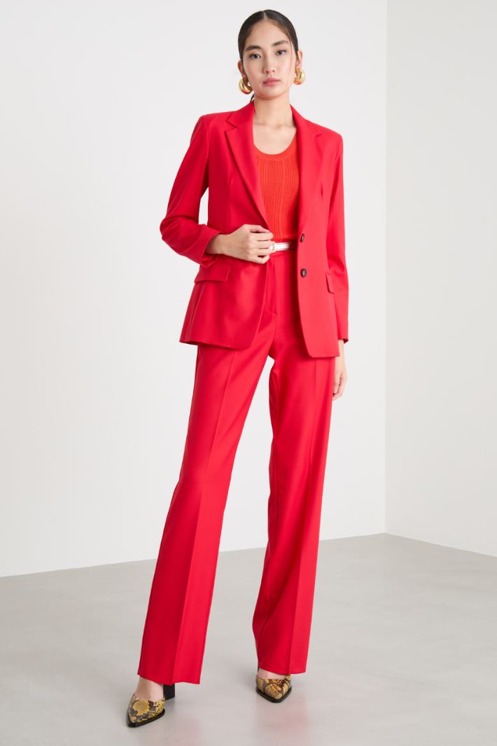 Semi-fitted blazer Intrend