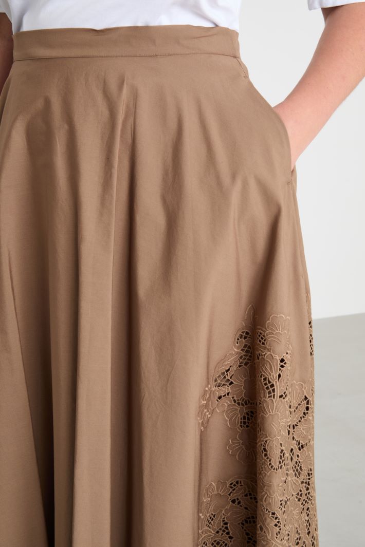 Embroidered poplin skirt Intrend - 3