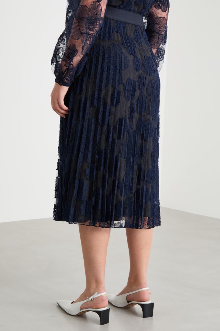 Embroidered lace skirt Intrend - 4