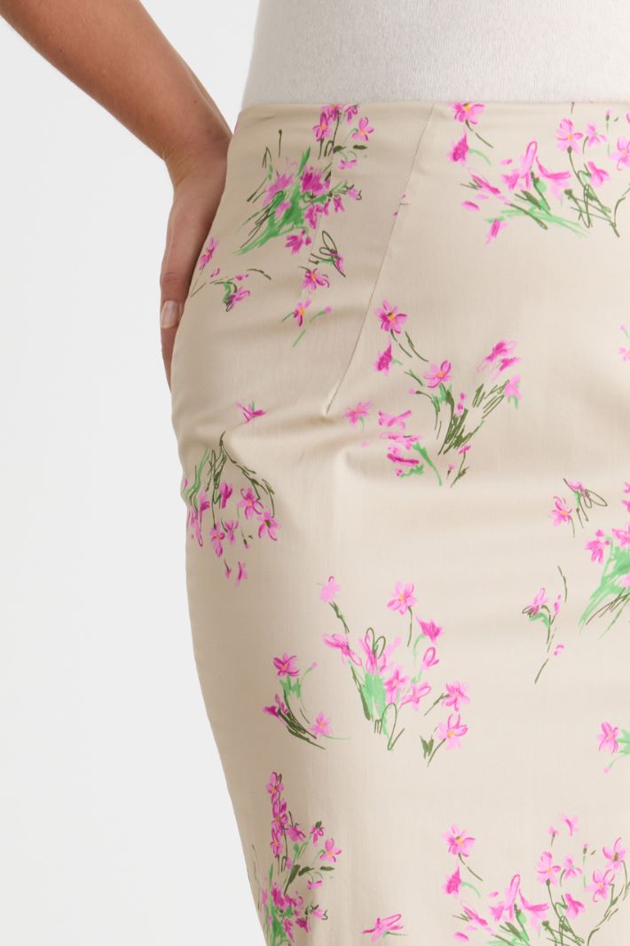 Printed sateen skirt Intrend - 3