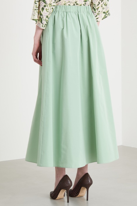 Gonna svasata in taffetà