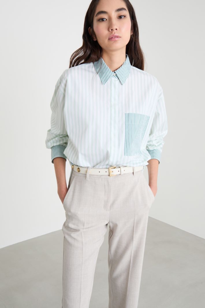 Colour-block oversized shirt Intrend - 2