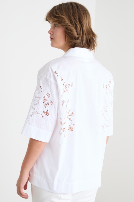 Camicia in popeline con ricamo