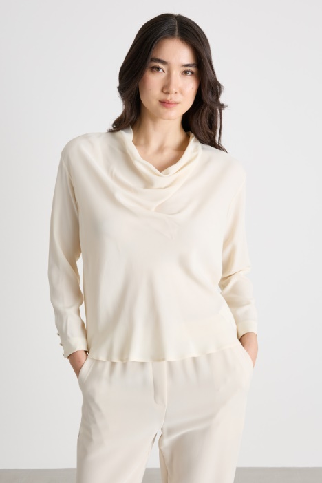 Funnel Neck Blouse Intrend