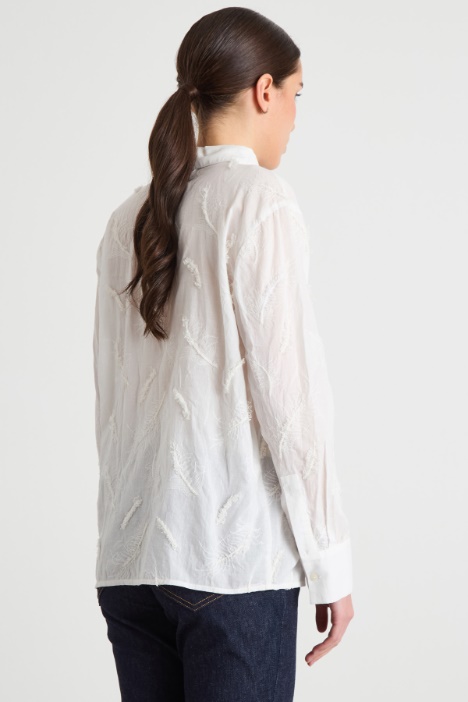 Camicia ricamata