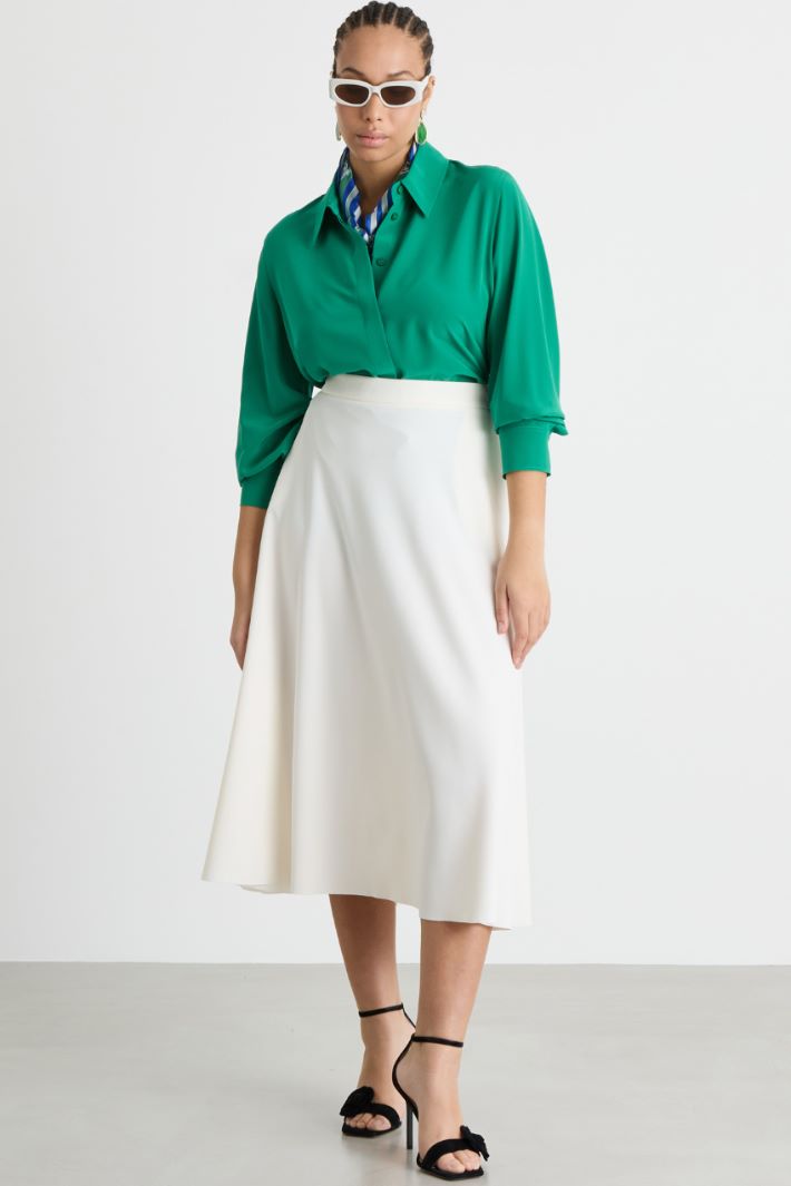 Blusa in crepe de chine Intrend