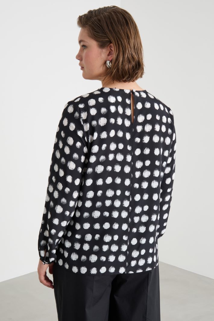 Keyhole-neck blouse Intrend - 4
