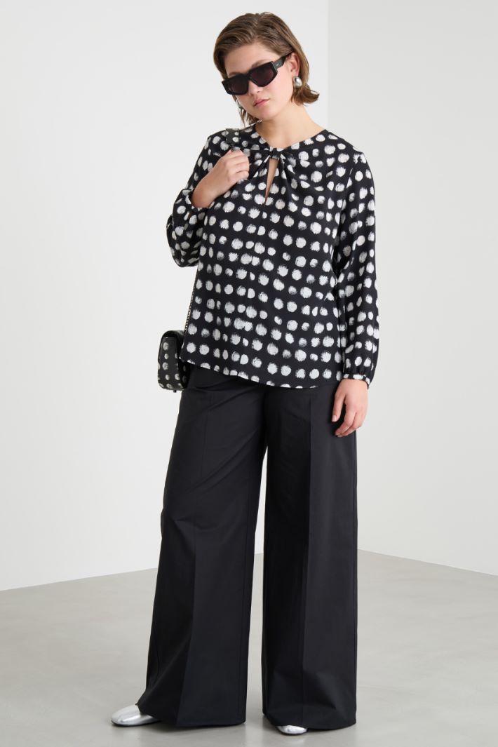 Keyhole-neck blouse Intrend