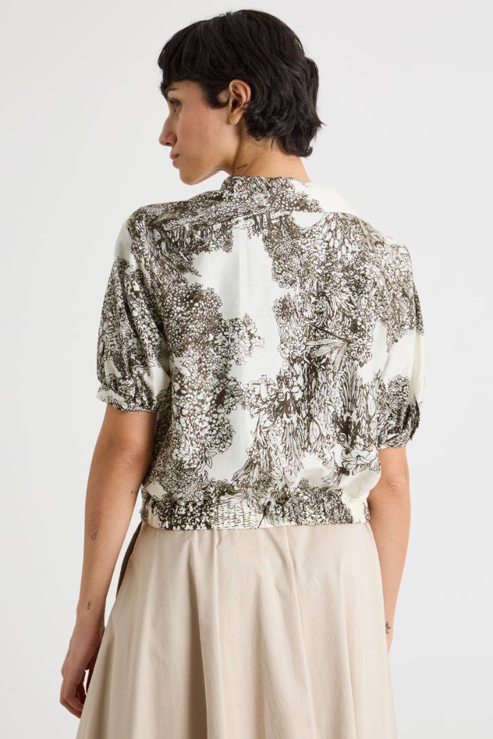 Cropped tie-hem shirt Intrend - 4