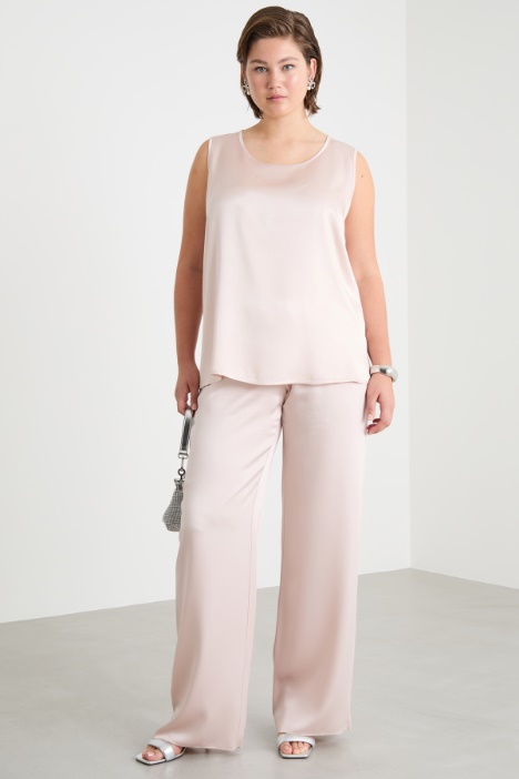 Lustrous fabric trousers Intrend