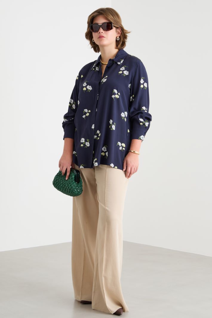 Wide-leg crepe trousers Intrend