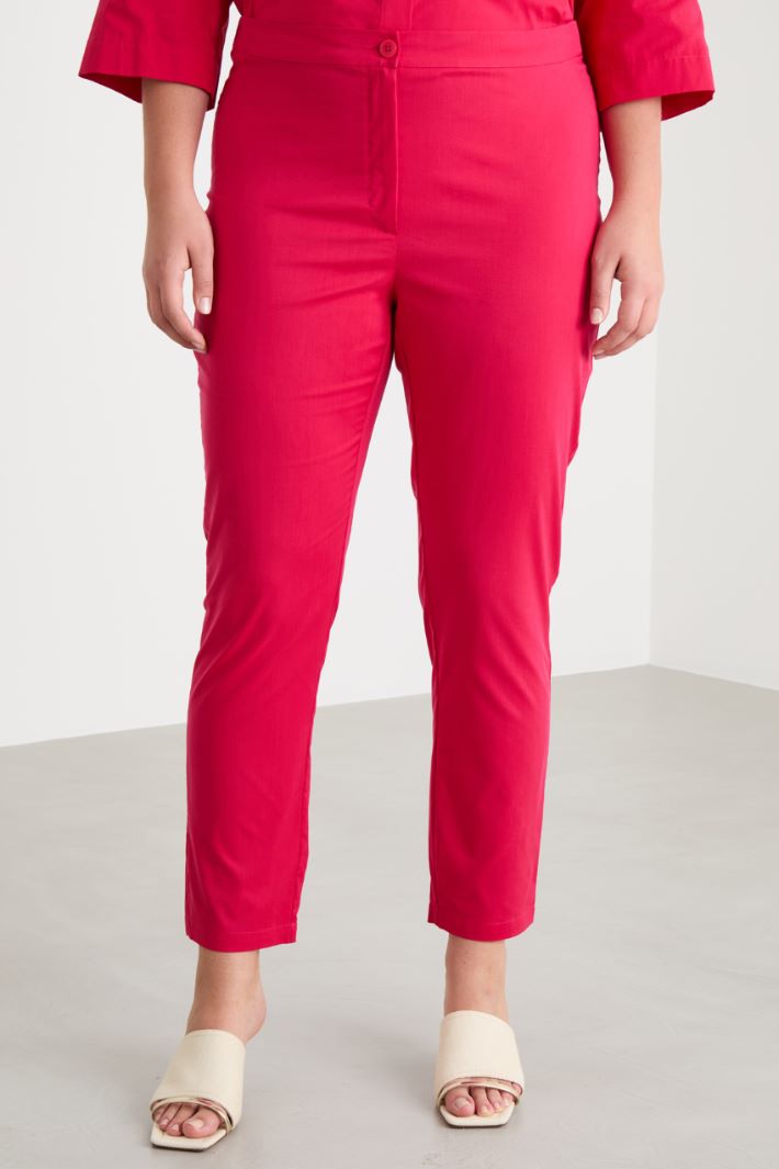 Skinny trousers in cotton poplin Intrend - 2
