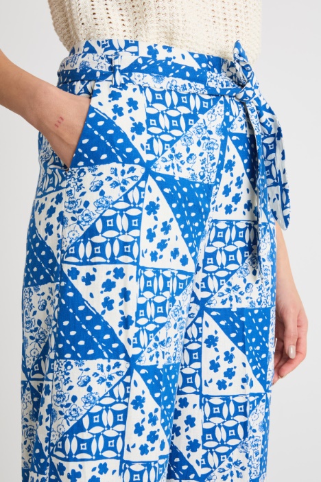 Pantalone ampio e crop