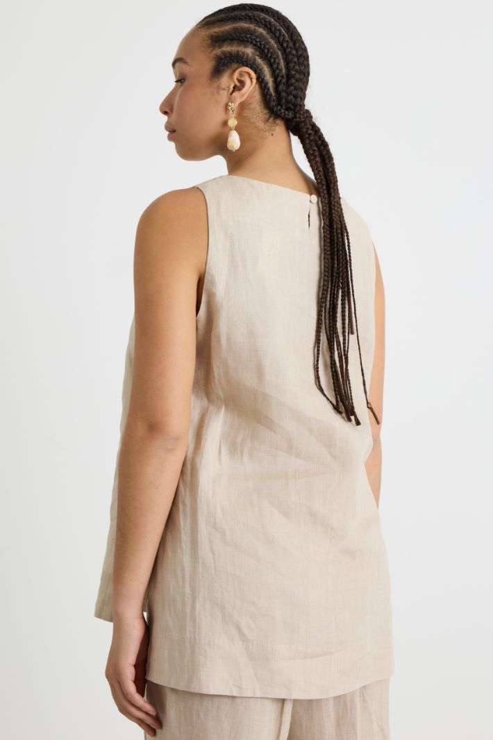 Top in tela con spacchi Intrend - 4