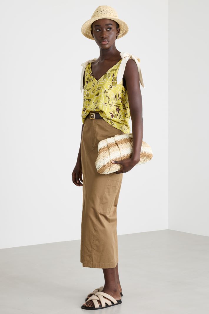 Top con lacci Intrend